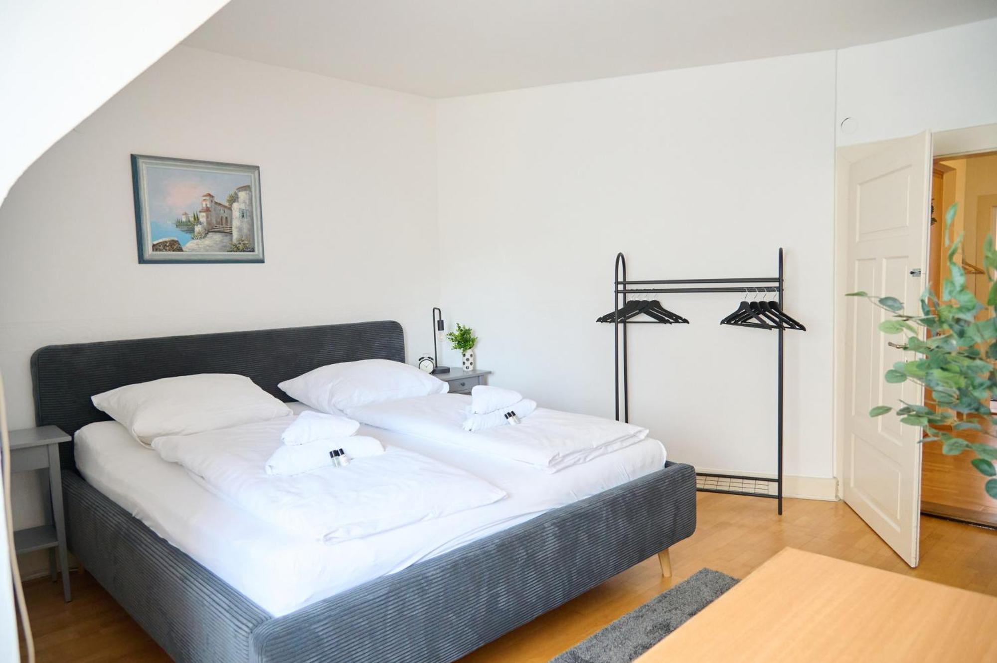 Zentrales Apartment Pfaenderblick Bregenz Buitenkant foto